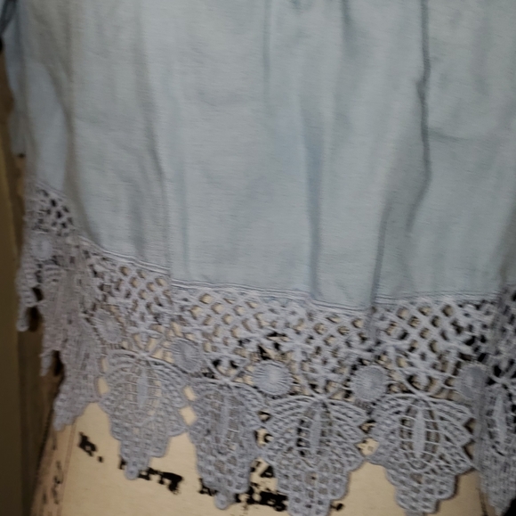 JtheWAY WOMEN'S LACEY CROP TOP - Picture 10 of 11